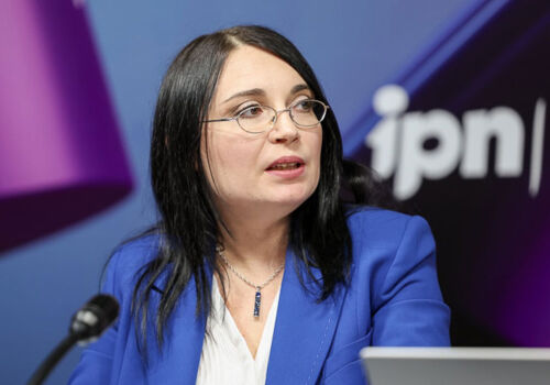 Expert: Creșterea ratelor dobânzilor la creditele bancare va fi modestă Expert: Creșterea ratelor dobânzilor la creditele bancare va fi modestă