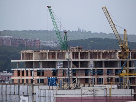 Строек в столице станет меньше Строек в столице станет меньше