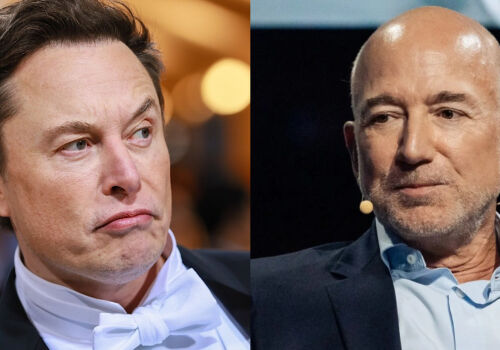 Ilon Musk and Jeff Bezos enter the race for the moon Ilon Musk and Jeff Bezos enter the race for the moon