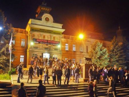 Когда оживают экспонаты Когда оживают экспонаты