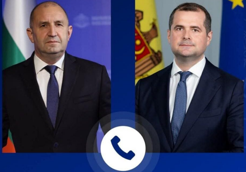Василе Тофан и Румен Радев обсудили молдо-болгарскую повестку Василе Тофан и Румен Радев обсудили молдо-болгарскую повестку