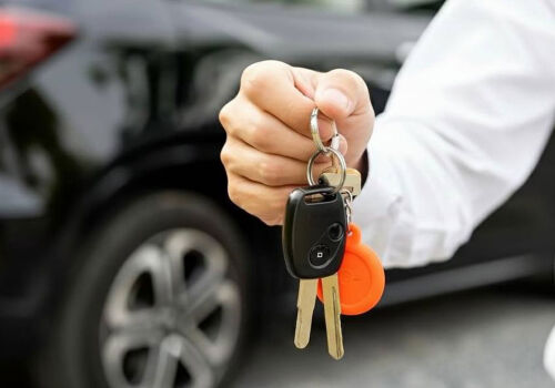 Schema de evaziune fiscală pentru închirierea de mașini a fost dezvăluită Schema de evaziune fiscală pentru închirierea de mașini a fost dezvăluită