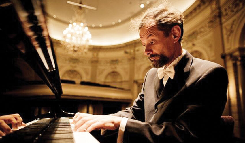 Konunova and Enrico Pace will give a single concert Konunova and Enrico Pace will give a single concert