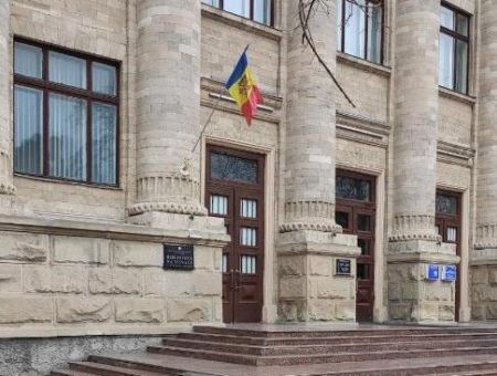 Япония поможет оцифровать библиотеку Япония поможет оцифровать библиотеку