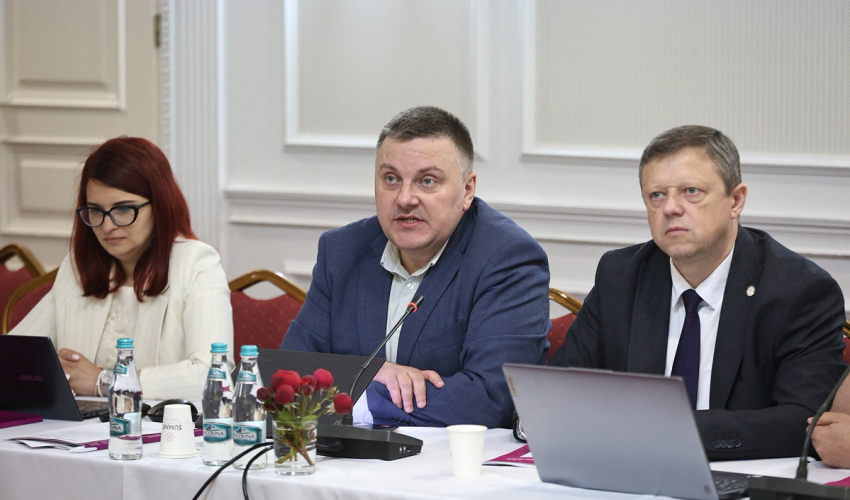 Experții cer reglementare detaliată a finanțării indirecte a partidelor finanțare