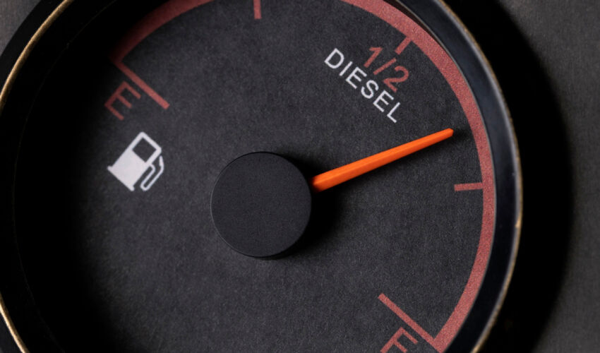 Prețul motorinei se apropie de 35 de lei, iar al benzinei – de 30 de lei motorină