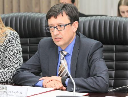 Покушение на независимость
