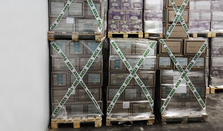 Агентство ANSA изъяло 5 тонн некачественного пальмового масла Агентство ANSA изъяло 5 тонн некачественного пальмового масла