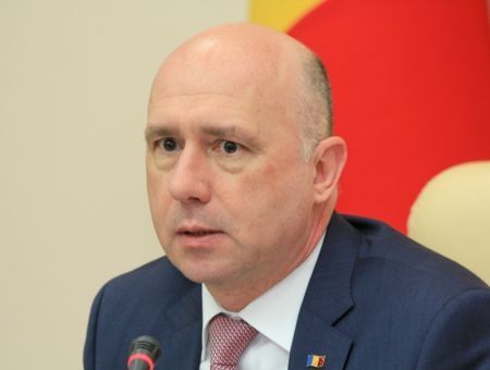 «Дом горит, а эти спорят»