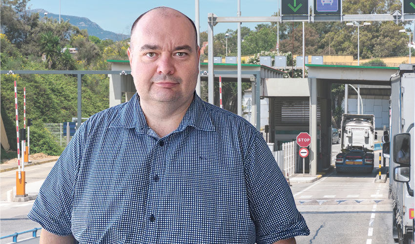 Detectiv fiscal și vamal
