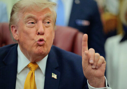 Trump: SUA poartă „semi-negocieri” cu Iranul Trump: SUA poartă „semi-negocieri” cu Iranul