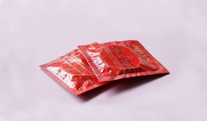 China reintroduce taxa pe prezervative pentru a stimula rata natalității China reintroduce taxa pe prezervative pentru a stimula rata natalității