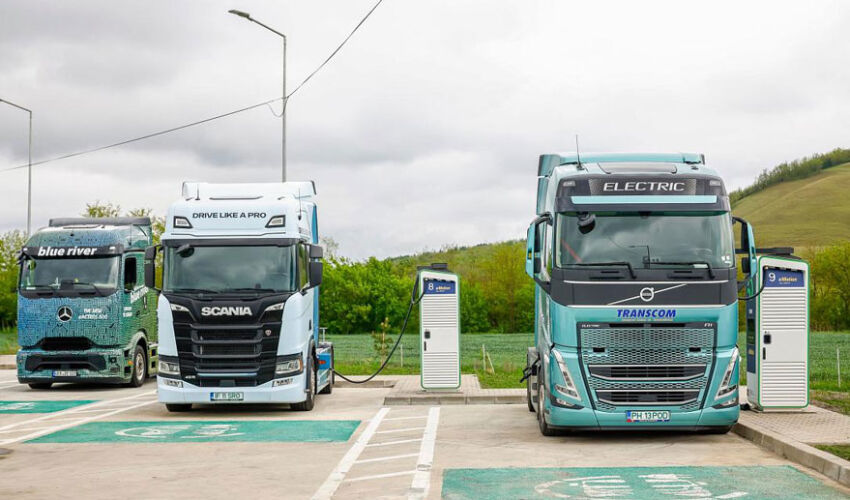 OMV Petrom открывает крупнейший в Румынии центр зарядки электромобилей OMV Petrom открывает крупнейший в Румынии центр зарядки электромобилей