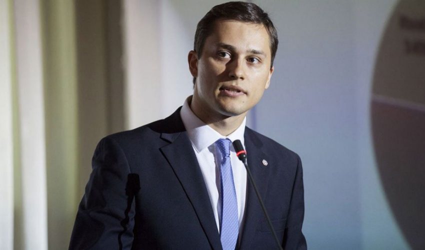 Адриан Лупушор