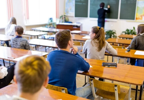 Large-scale redistribution in the education sector Large-scale redistribution in the education sector