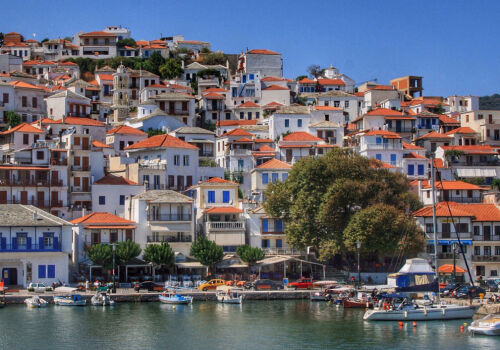 Иностранцы уходят из Греции: инвестиции в жилье упали на 22%