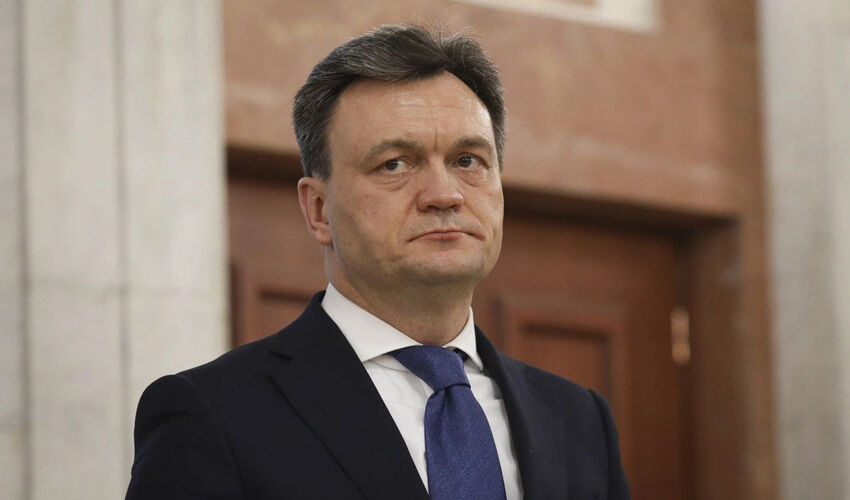 Rechan nu a promis, dar s-a întors Rechan nu a promis, dar s-a întors