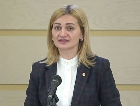 Парламент уравнял оплату труда мужчин и женщин Парламент уравнял оплату труда мужчин и женщин