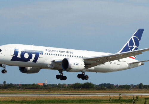 Polonia se confruntă cu sancțiuni UE pentru aviația „neecologică”
