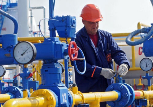 EU countries pay 1.5 billion euros a month to Russia for energy resources EU countries pay 1.5 billion euros a month to Russia for energy resources