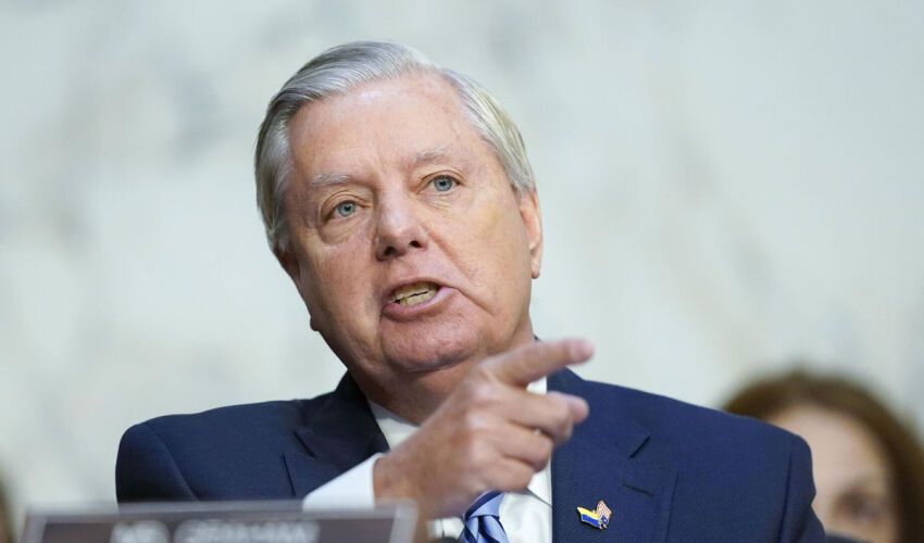 Trump a reacționat la moartea senatorului Graham Lindsay Graham
