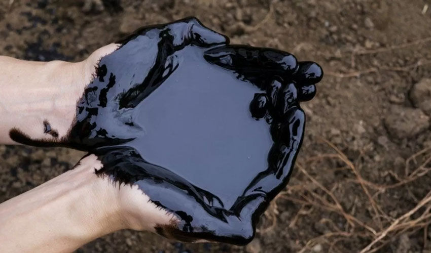 Румыния объявила ЧС из-за загрязненной нефти из Азербайджана Румыния объявила ЧС из-за загрязненной нефти из Азербайджана