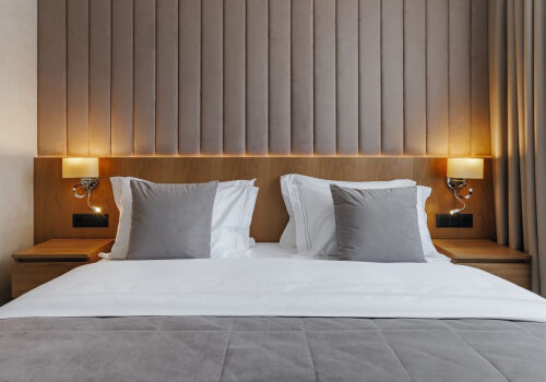 Slightly more than 5% of hotels in Moldova have 5-star category Slightly more than 5% of hotels in Moldova have 5-star category