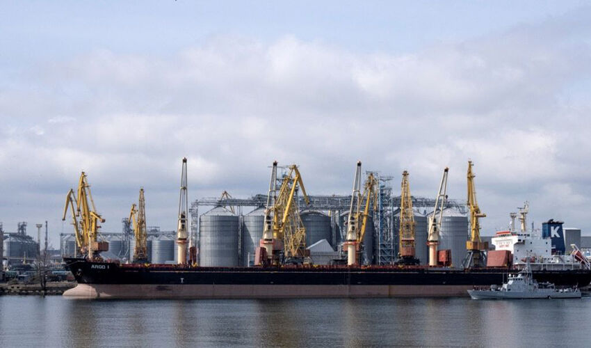 Порты Одессы и Измаила получили повреждения Порты Одессы и Измаила получили повреждения