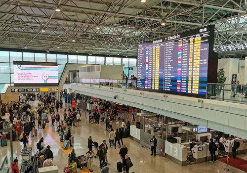 Права авиапассажиров завели Европу в тупик Права авиапассажиров завели Европу в тупик