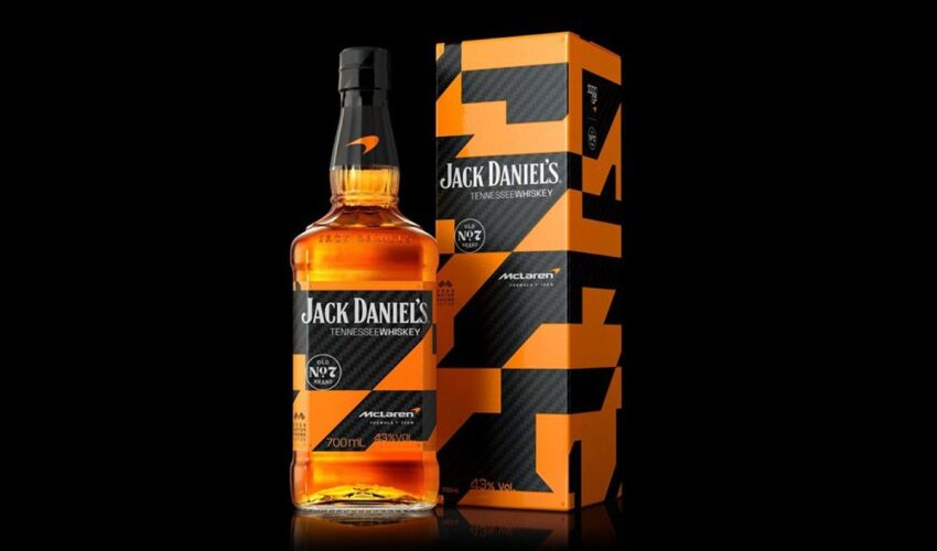McLaren Mastercard F1 Team x Jack Daniel's Tennessee Whiskey.
