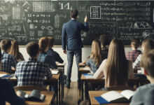 Romanian teachers threaten to go on strike