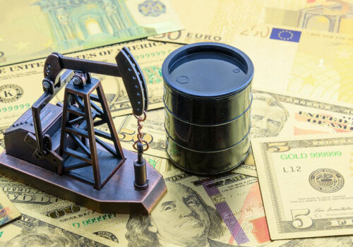 Цены на нефть растут, вопреки прогнозам