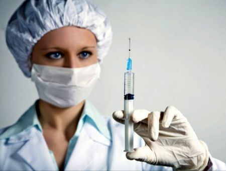 В очередь за вакциной В очередь за вакциной