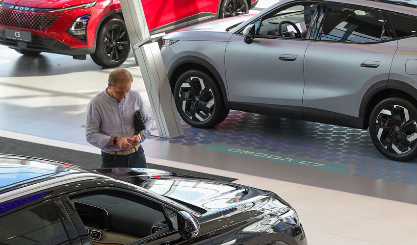 Китайский автопром впервые опередит Японию по продажам