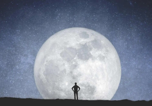 „Roscosmos va construi o centrală electrică pe Lună