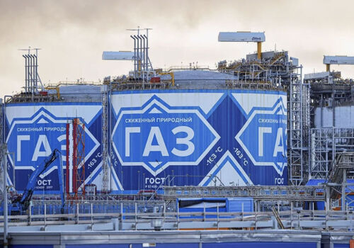 Europa cumpără GNL rusesc înainte ca interdicția să intre în vigoare