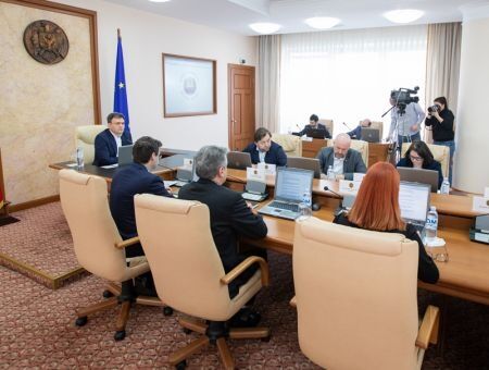 Управляющего выберут по конкурсу