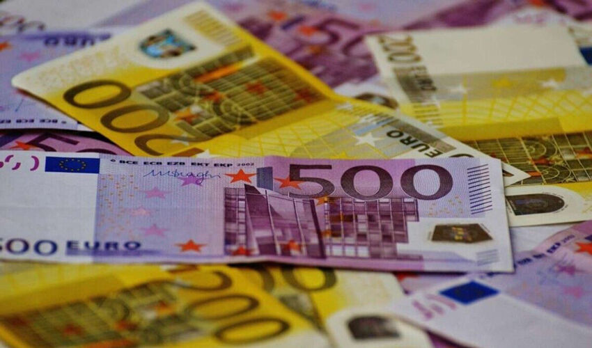 Belgia blochează un „împrumut de reparație” de 140 miliarde EUR pentru Ucraina Belgia blochează un „împrumut de reparație” de 140 miliarde EUR pentru Ucraina