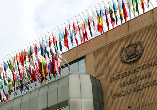 Организация IMO попытается определиться с судоходством на Ближнем Востоке