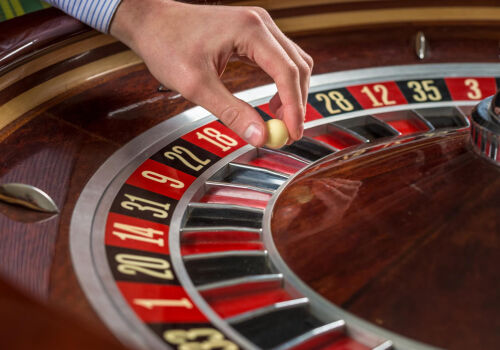 „Lumea a devenit ca un cazinou” – Trump a criticat piețele predicțiilor