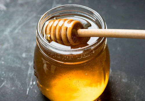 В 2025 году производство мёда снизилось в два раза