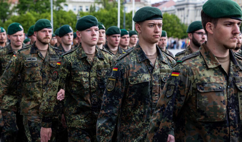 Германия, военные