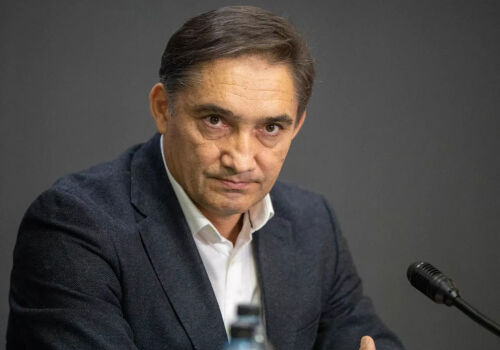 Stoyanoglo: căutăm investitori în întreaga lume, dar îi ignorăm pe cei din țara noastră Stoyanoglo: căutăm investitori în întreaga lume, dar îi ignorăm pe cei din țara noastră