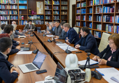 PAS: „Reducerea taxelor ar avantaja doar pe cei cu cele mai mari capacități de motoare”