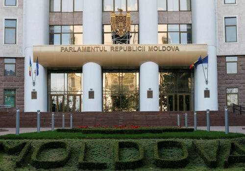 Opoziția inițiază un plebiscit privind reforma administrației locale