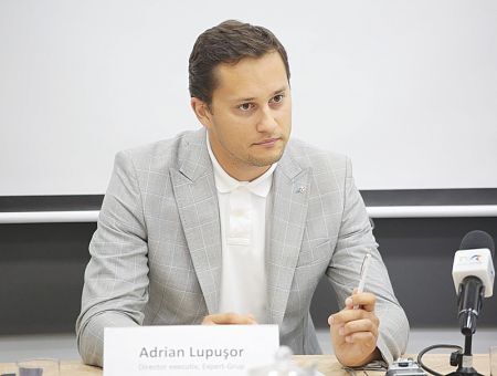 Expert-Grup: реформы есть, результатов нет Expert-Grup: реформы есть, результатов нет