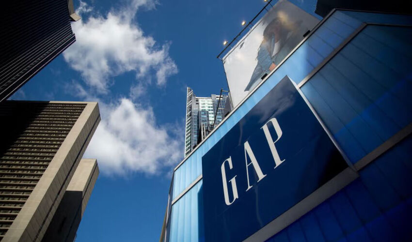 Gap совершил камбэк: продажи взлетели на 10% gap