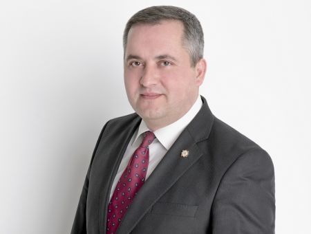 Сборщики налогов: упразднить нельзя оставить