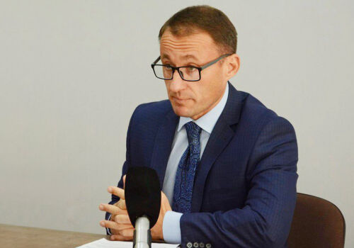 De la bani mulți la gunoaie: cine va prelua controlul asupra sistemului SDA De la bani mulți la gunoaie: cine va prelua controlul asupra sistemului SDA