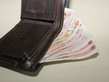 Пенсии больше, пенсионеров — меньше Пенсии больше, пенсионеров — меньше
